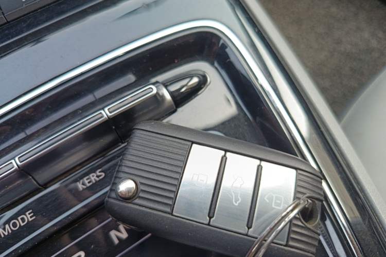 Used Roewe Ei5  Vehicle Key