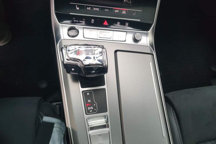 Used Audi A7L 2024 45 TFSI quattro Luxury Edition
