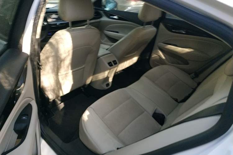 Used Buick Regal 2017 30H Elite Version