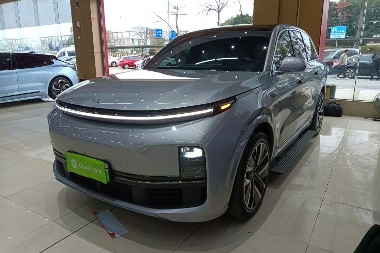 Used Li Auto L8 2023 Air model