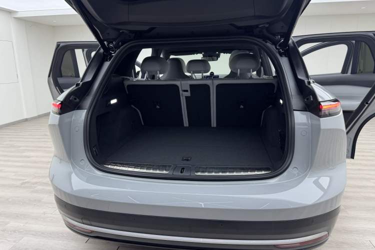 Used Nio ES6 2023 75 kWh Trunk