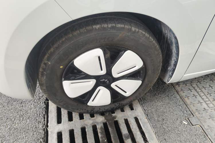 Used Wuling Hongguang MINIEV 2025 Four-Door Version Advanced Edition
