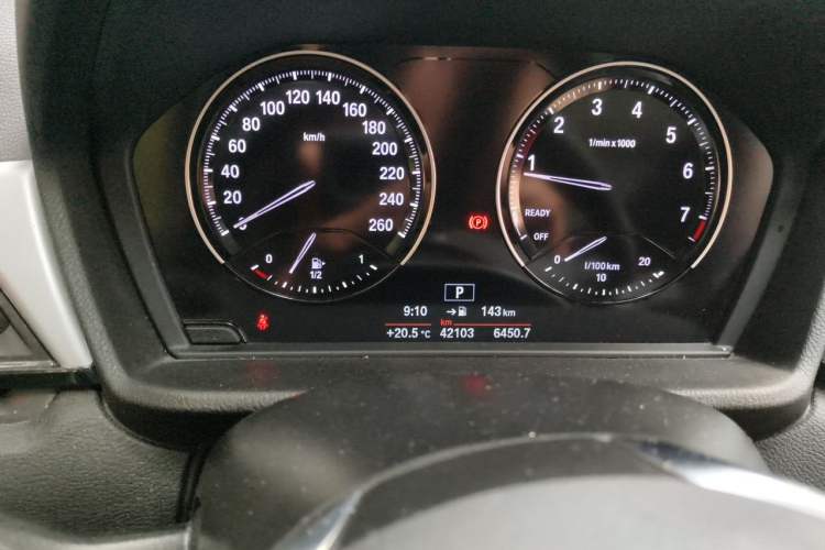 Used BMW X1 2019 sDrive20Li Leading Model Odometer Close Up