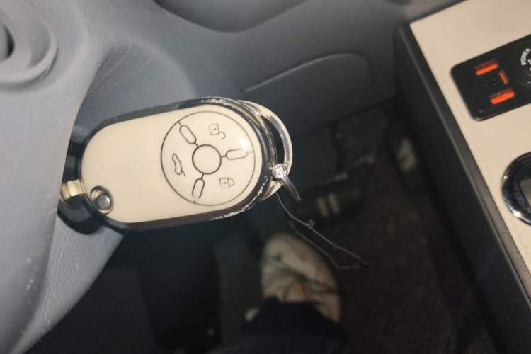 Used Bestune Pony 2024 122km range cute pony Vehicle Key