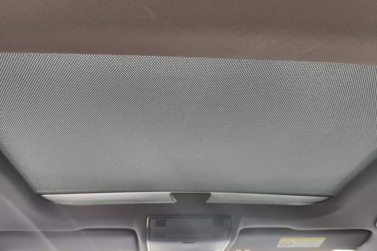 Used Volkswagen Golf 2016 1.4TSI Automatic R-Line Headliner