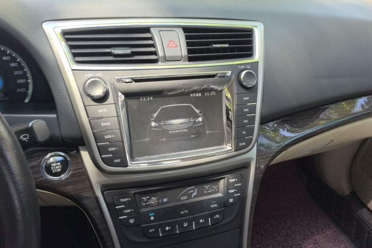 Used CHANGAN Raeton 2013 1.8T Automatic Prestige Model China IV Standard