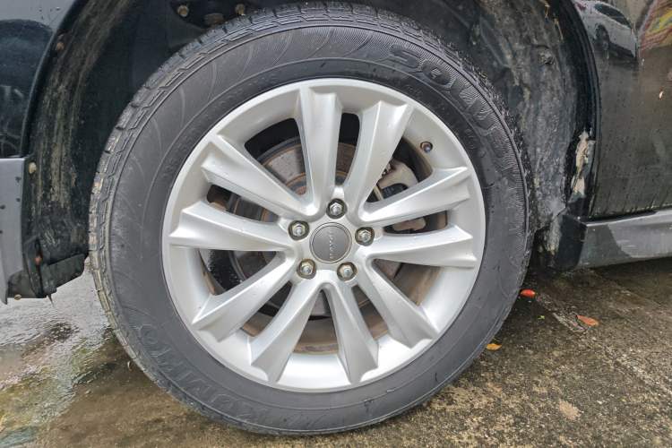 Used Haval H2 2014 1.5T Manual Two-Wheel Drive Elite Edition Right Rear Wheel Hub