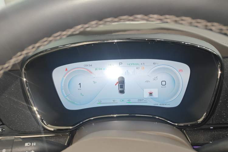Used BYD Han 2023 DM-i Champion Edition 121KM Prestige Model Instrument Cluster