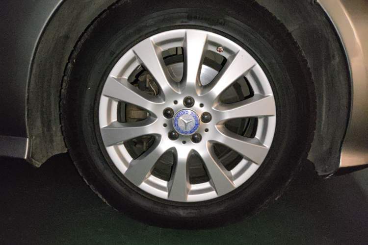 Used Mercedes-Benz R-Class 2010 R 350 L 4MATIC