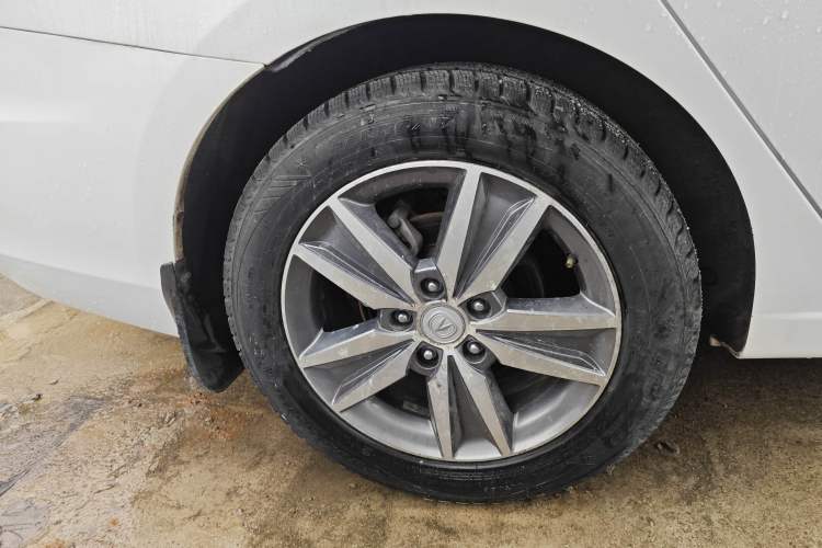 Used Changan Eado 2016 1.6L Manual Fashion Edition