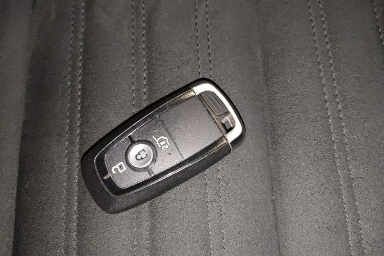 Used Ford Escape 2020 EcoBoost 245 Four-Wheel Drive ST-LINE Deluxe Edition