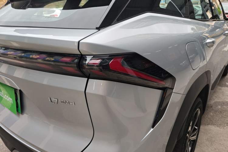 Used Geely Galaxy L7 2025 EM-i 115km Exploration+ Edition
