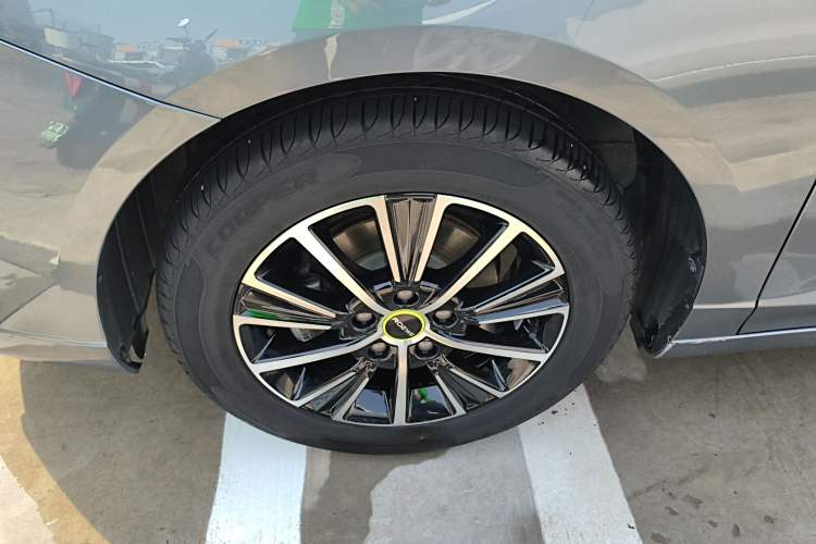 Used Roewe i5 2021 Revised Version 1.5L CVT Diamond Edition
