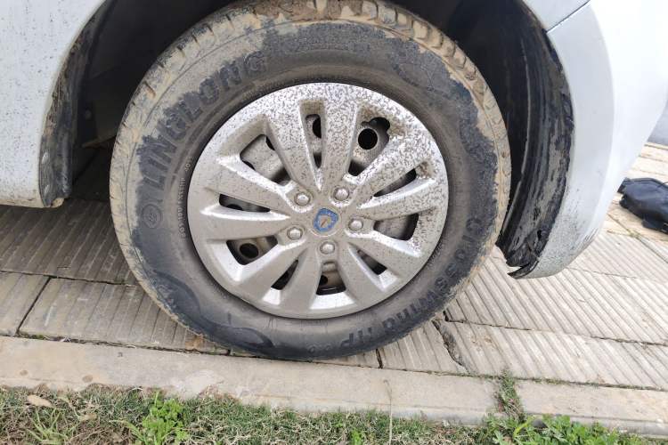 Used Foton Gatu ix5 2016 1.5L Zhiyue Model
