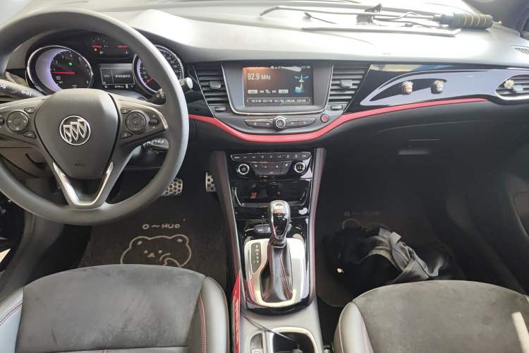 Used Buick Verano 2018 Hatchback GS 20T Dual-Clutch Leading Model
