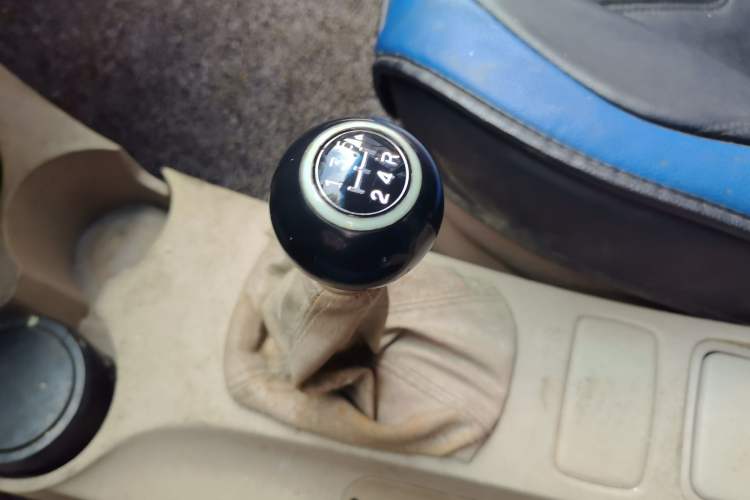 Used Kia Sportage 2013 2.0L Manual Two-Wheel Drive GL Trim
