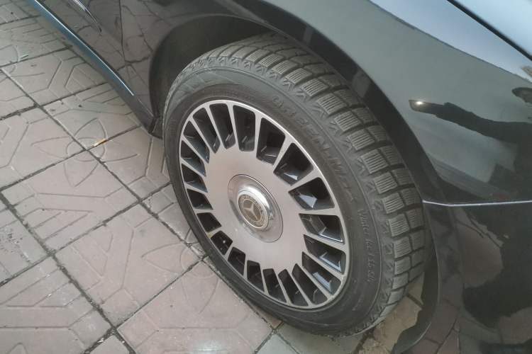 Used Mercedes-Benz R-Class 2011 R 350 L 4MATIC
