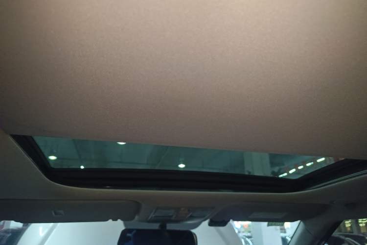 Used Hyundai ix25 2017 1.6L Automatic Smart Version
