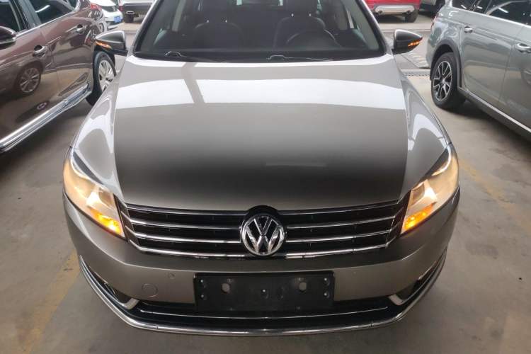 Used Volkswagen Magotan (Import) 2012 Travel Edition 2.0 TSI Comfort Version
