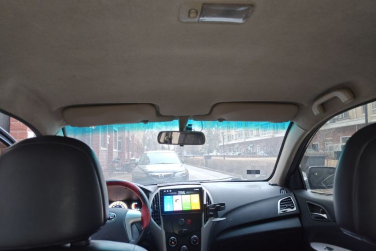 Used BYD F3 2015 Energy-Efficient Model 1.5L Manual Comfort Edition Headliner