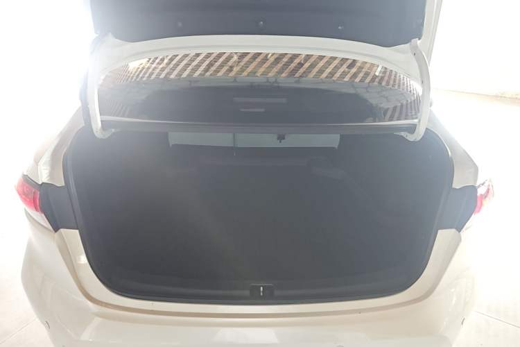 Used Toyota Levin 2019 185T CVT Luxury Edition China VI Standard