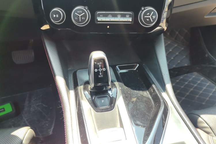 Used Lynk & Co 02 2020 High-Energy Edition 2.0T Automatic Two-Wheel Drive Pro Version
