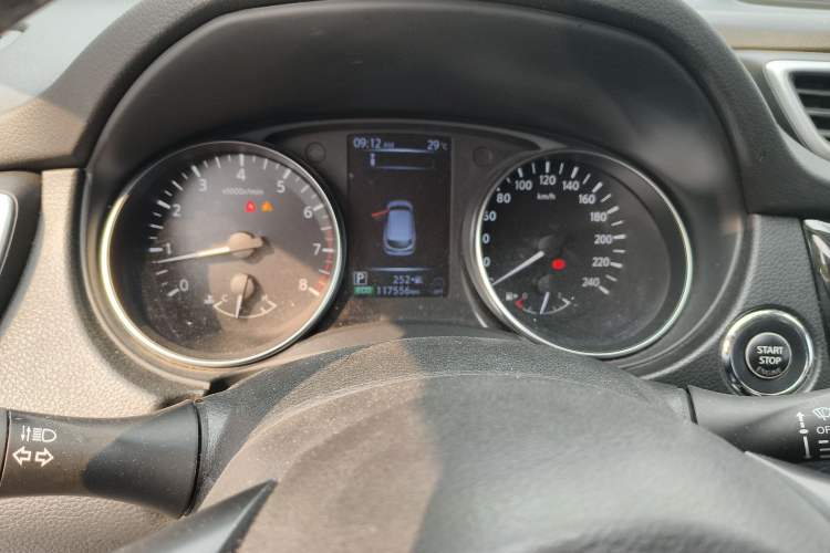 Used Nissan Qashqai 2019 2.0L CVT Luxury Edition Instrument Cluster