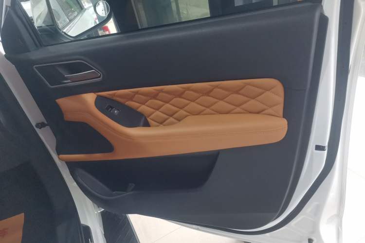 Used Great Wall Poer 2021 2.0T Global Version Automatic Diesel 4x4 Sporty Standard Cab GW4D20M
