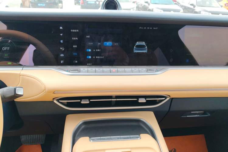 Used VOYAH FREE 2024 Ultra-Long Range Intelligent Driving Version Audio And AC Panel