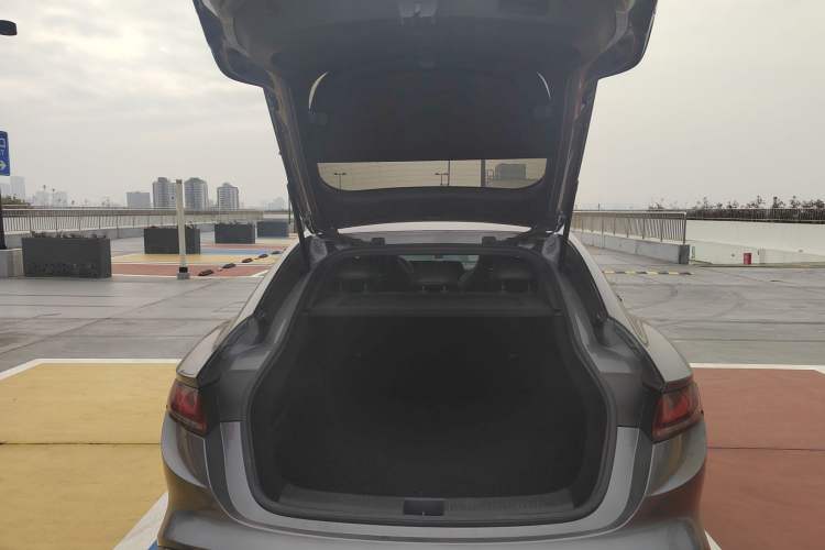 Used MG 7 2023 1.5T DCT Luxurious Supreme Edition