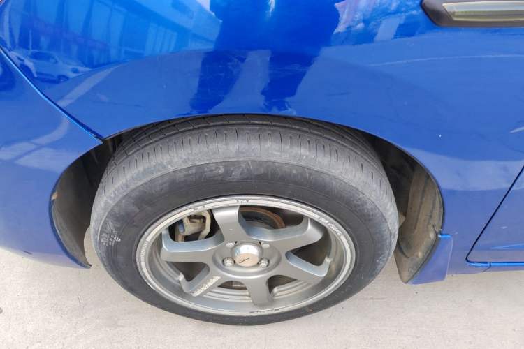 Used Honda Fit 2016 1.5L LXS CVT Comfort Sunroof Version Left Front Wheel Hub