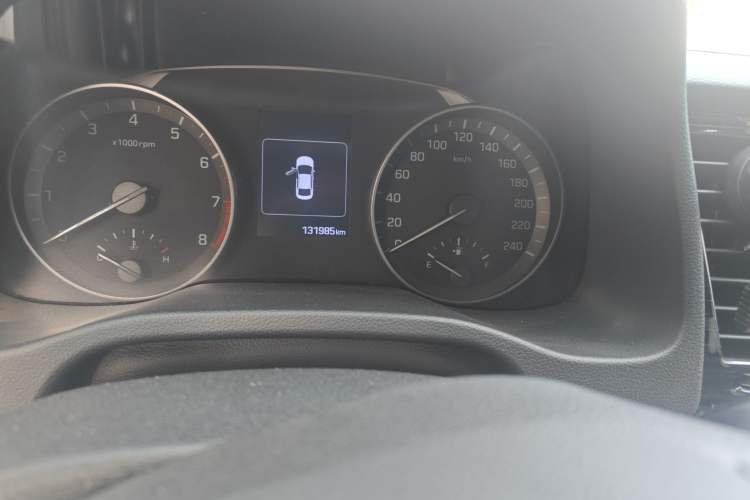 Used Hyundai Elantra (6th Generation / Lingdong) 2016 1.6L Automatic ZhiXuan – Elite Version
