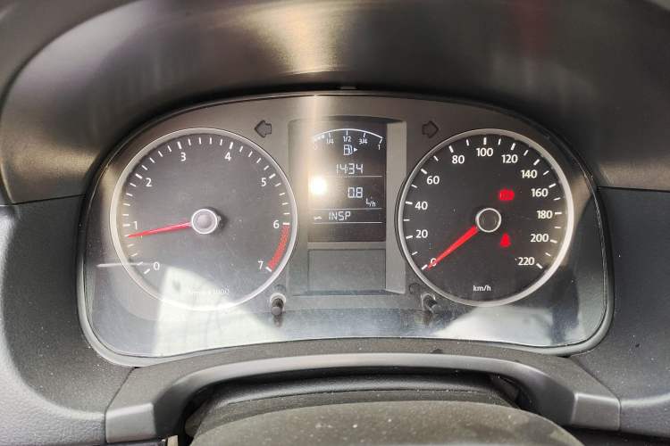 Used Volkswagen Lavida 2011 1.6L Manual Joy Version
