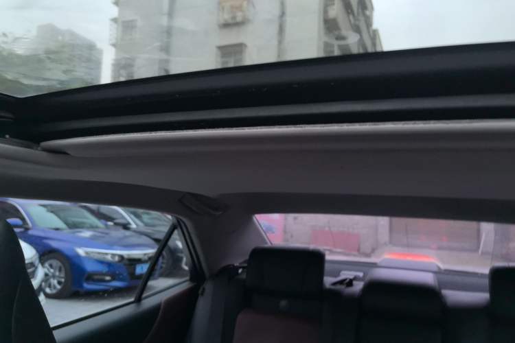 Used Toyota Crown 2018 2.0T Sport Edition Headliner