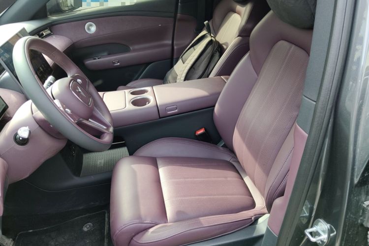 Used VOYAH FREE 2025 Model FREE+ Rear-Drive Qiankun Edition Left Front Seat