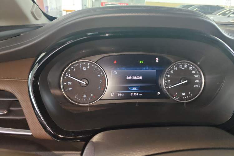 Used Buick GL8 2021 Land Cruiser Executive Class 652T Comfort Model
