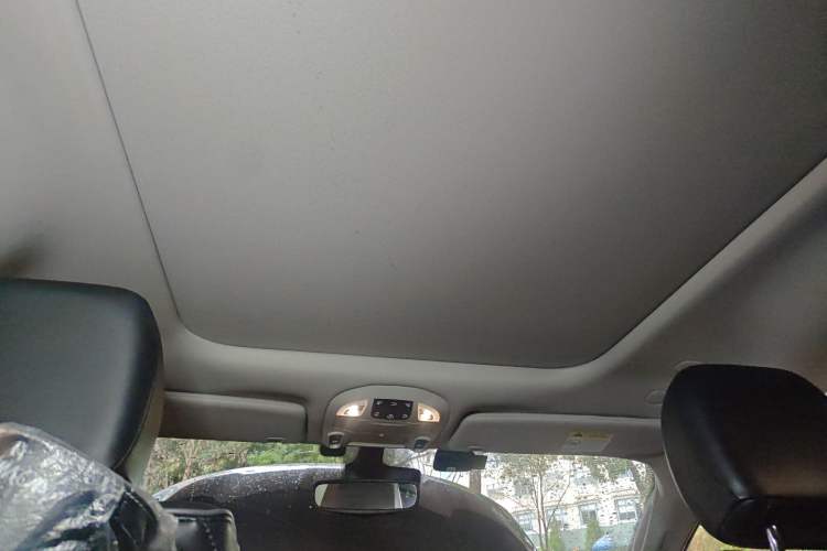 Used Chrysler Grand Voyager PHEV 2019 3.6L Plug-in Hybrid Headliner