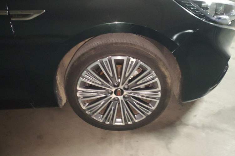 Used Hongqi H5 2022 Classic Model Facelift 1.8T Automatic Smart Connect Flagship Edition