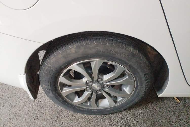 Used Chevrolet Cavalier 2019 320 Automatic Enjoyment with Sunroof
