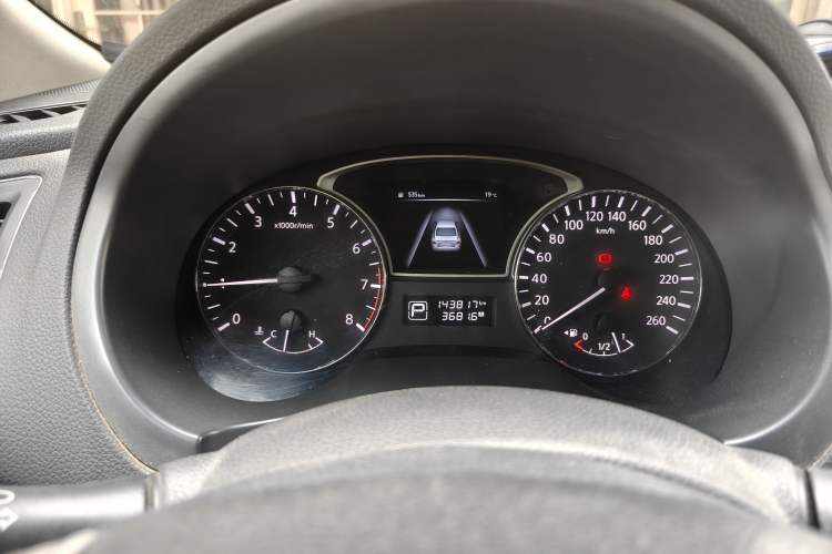Used Nissan Teana 2014 2.0L XL Upper Tech Edition Instrument Cluster