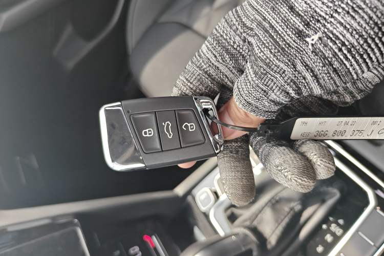 Used Volkswagen FAW-Volkswagen CC 2023 Adventure Vehicle 380TSI Trailblazer Edition