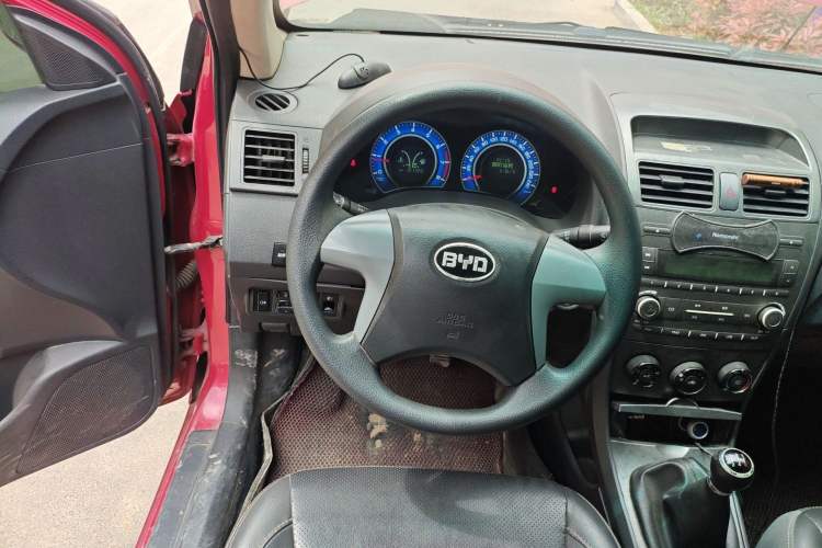 Used BYD L3 2012 1.5L Manual Comfort Edition Steering Wheel