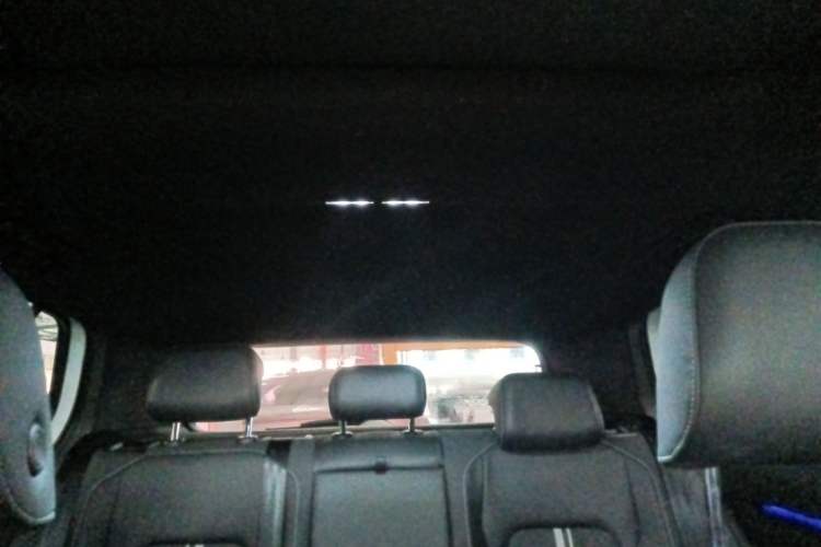 Used Volkswagen Golf 2023 280TSI DSG R-Line Lite
