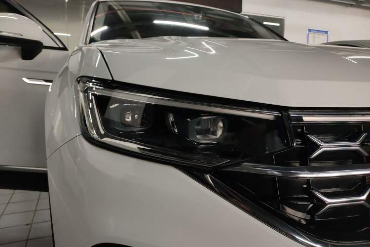 Used Volkswagen Tayron 2023 280TSI Two-Wheel-Drive Luxury Plus Advanced Version