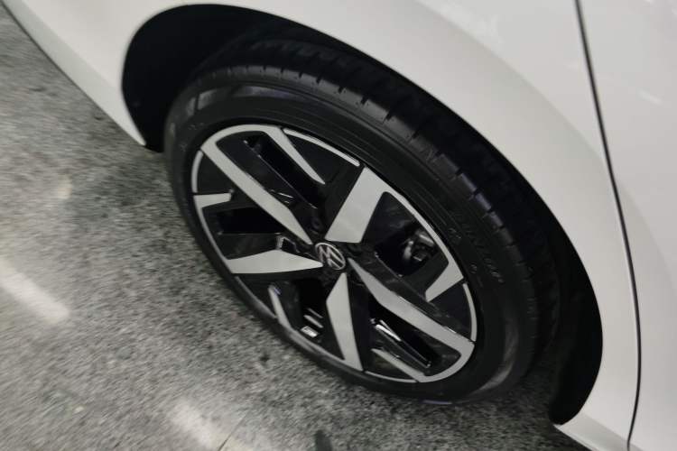 Used Volkswagen Lamando 2024 Lavida L 280TSI DSG Cool & Spicy Edition