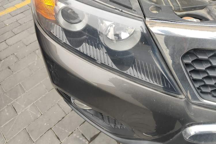 Used Kia Sorento 2012 2.4L Gasoline Luxury Edition
