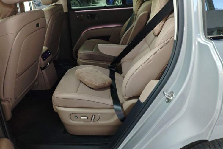 Used Li Auto i8 2025 Model Standard Version