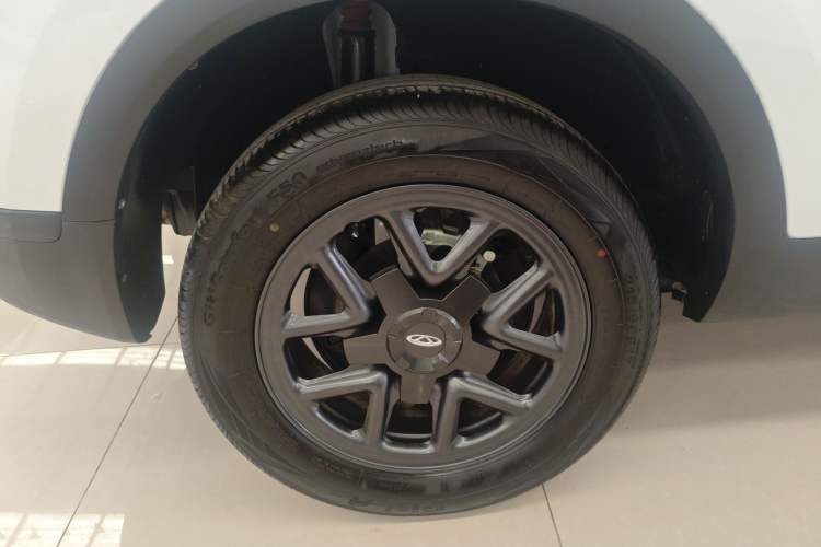Used Chery Tiggo 5x 2024 Edition People's Benefit Version 1.5L Manual Urban Model Right Rear Wheel Hub