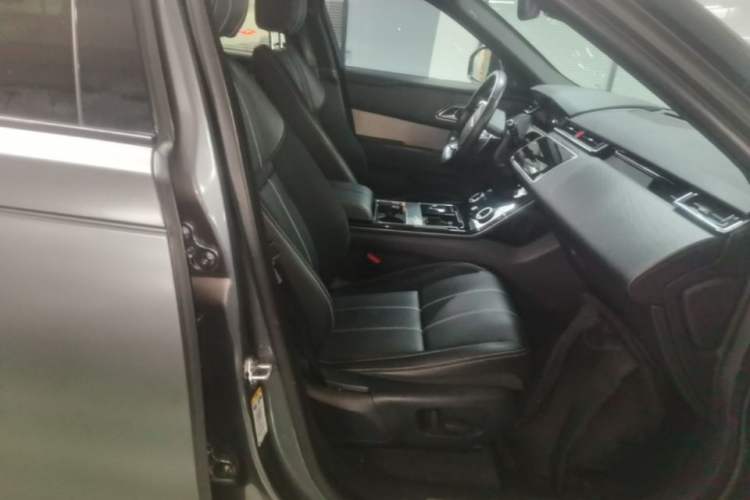 Used Land Rover Range Velar 2018 P300 R-DYNAMIC S