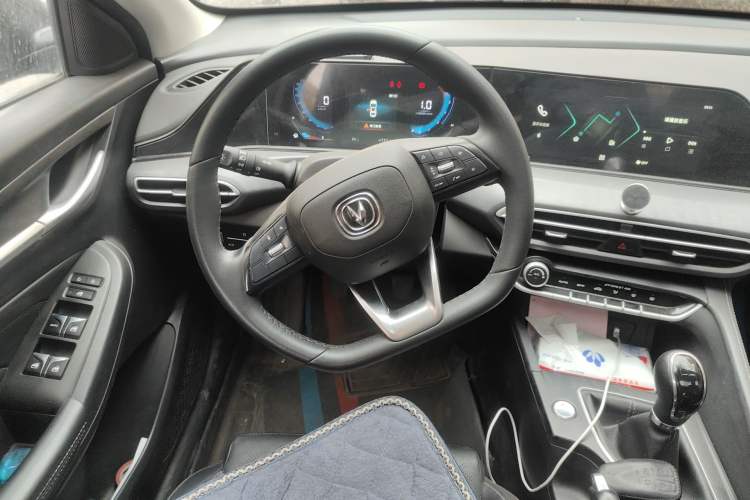 Used CHANGAN Eado 2021 PLUS 1.6L GDI Manual Luxury Model Steering Wheel